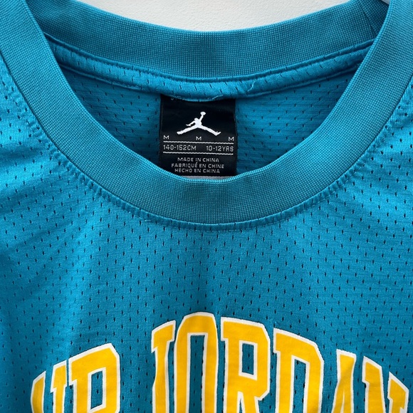 Jordan Blue and Yellow Basketball Jersey - Picture 3 of 5